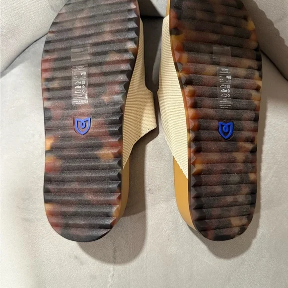 NWT Rothy's  BUCKLE SLIDE Tan Women's Sandals with Gold Buckles - Picture 6 of 6